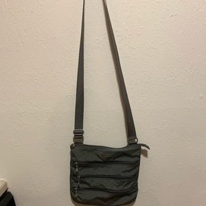Baggallini cross body purse!